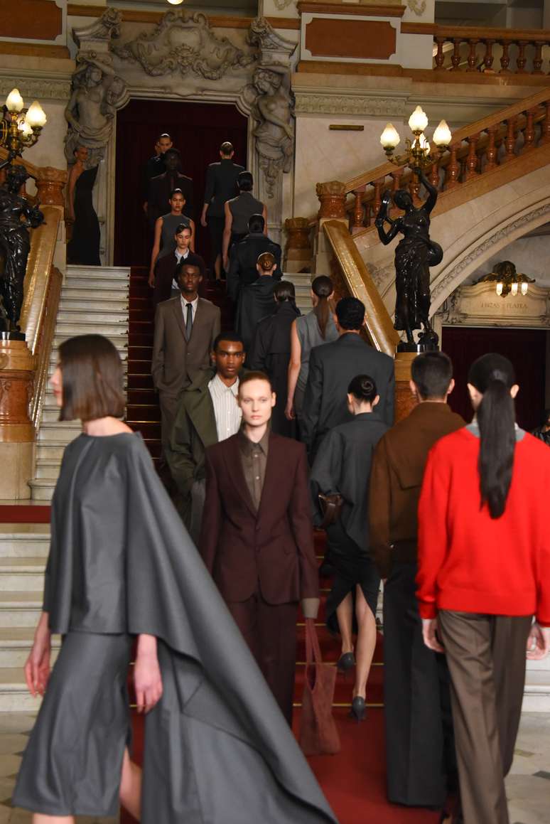 Desfile da Mondepars 