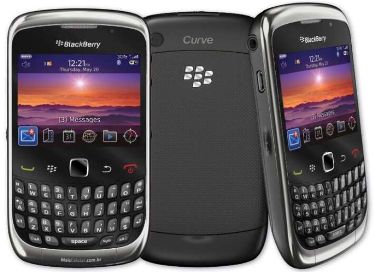 BlackBerry Curve foi um dos modelos da companhia a fazer sucesso; eles voltaram à moda com a geração Z