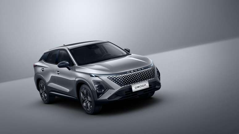 Novo Omoda 5 HEV
