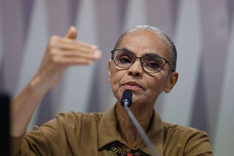 A ministra do Meio Ambiente, Marina Silva, durante reunião no Senado sobre a BR-319.