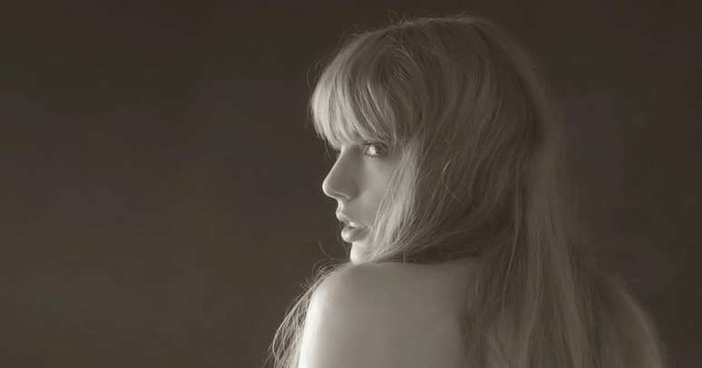 Taylor Swift marca presença em evento de hóquei