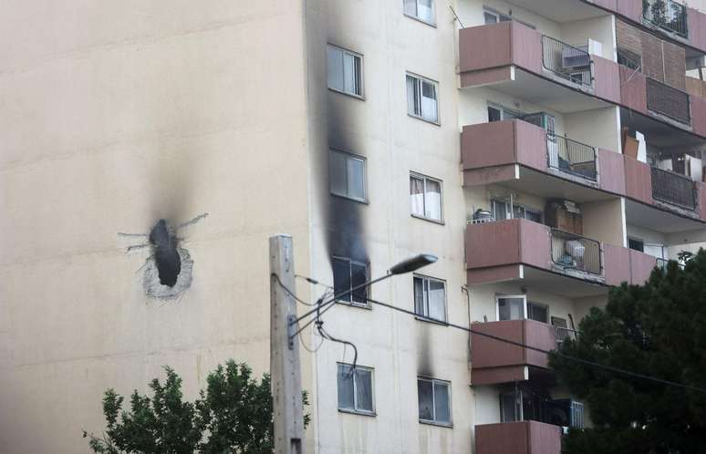 Prédio danificado após ataques israelenses em Teerã; Israel disse se tratar de uma operação "preventiva"