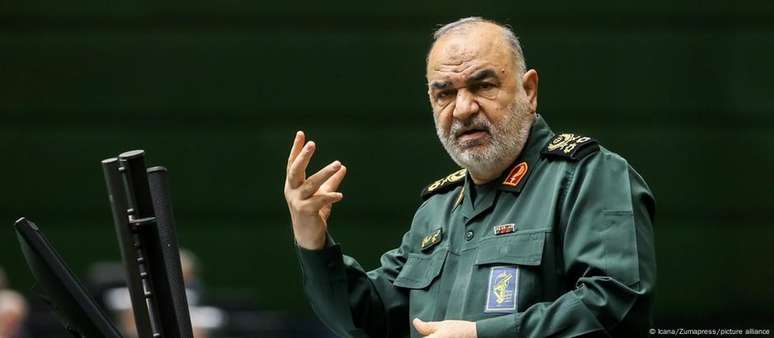 Hossein Salami, comandante-chefe da Guarda Revolucionária Islâmica, está entre os generais mortos