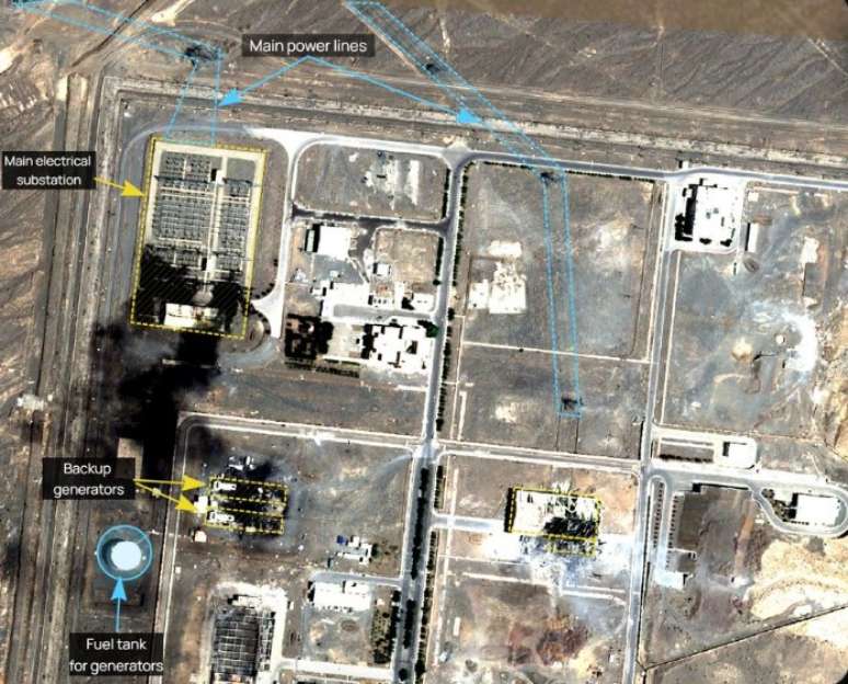 Imagem aérea da usina nuclear de Natanz
