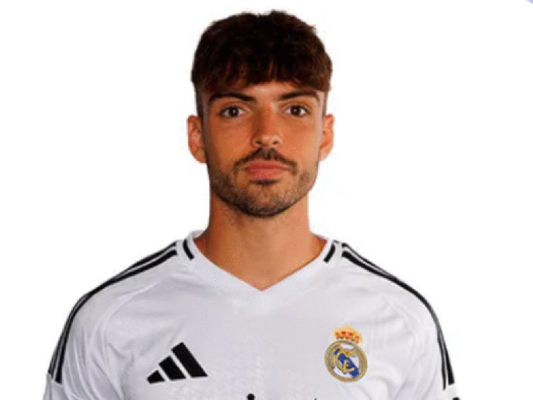 Raúl Asencio, cria do Real Madrid, renova contrato com multa bilionária 