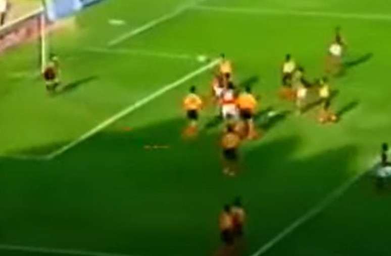 Com Junior e a garotada, Flamengo já enfrentou o Esperánce.