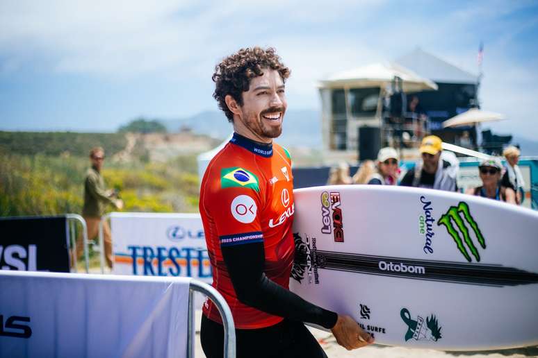 Yago Dora é campeão da etapa da WSL em Trestles. 