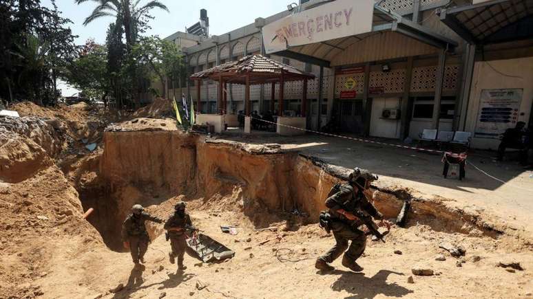 O exército israelense declarou que Mohammed Sinwar foi morto em maio, em um ataque a um túnel sob o complexo do hospital europeu em Khan Younis, no sul da Faixa de Gaza