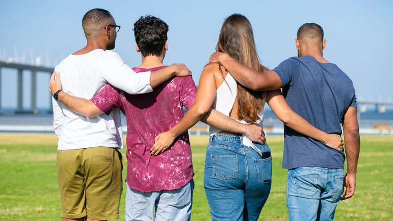 Para algumas pessoas, a não monogamia oferece liberdade emocional e flexibilidade econômica