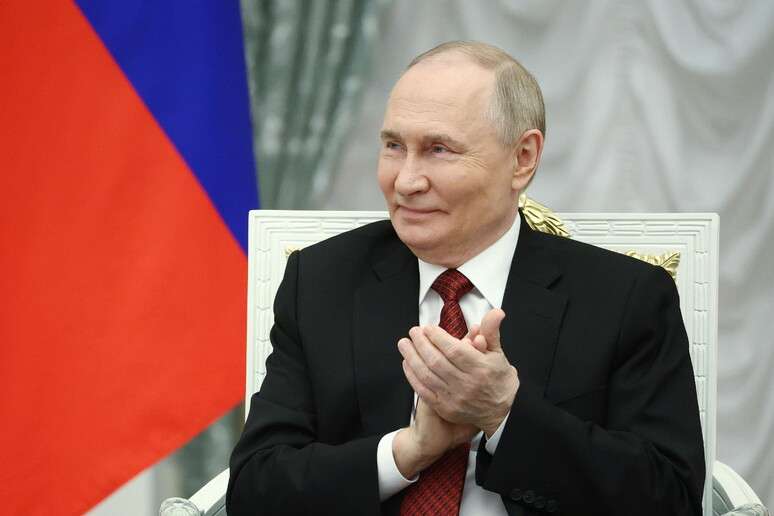 Putin conversou com líderes de Israel e Irã