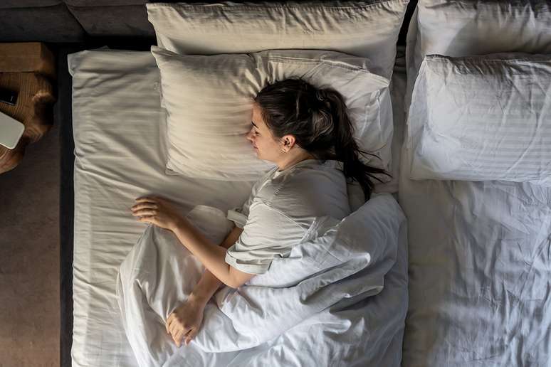 Como dormir melhor: pare de levar problemas não resolvidos pra cama