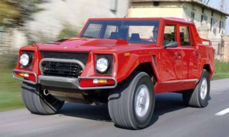Lamborghini LM002