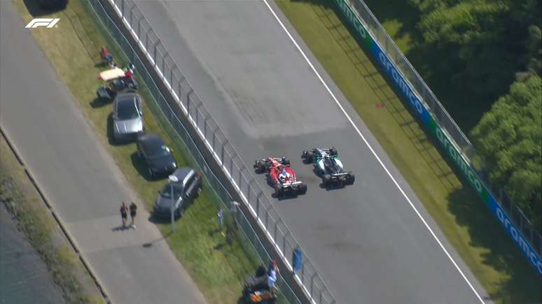 Duelo entre Kimi Antonelli e Charles Leclerc