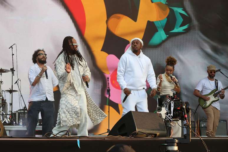 Rael and his guests on the stage of João Rock Rael and his guests on the stage of João Rock