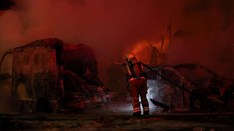 Ataque de mísseis do Irã contra Israel deixou pelo menos 5 mortos