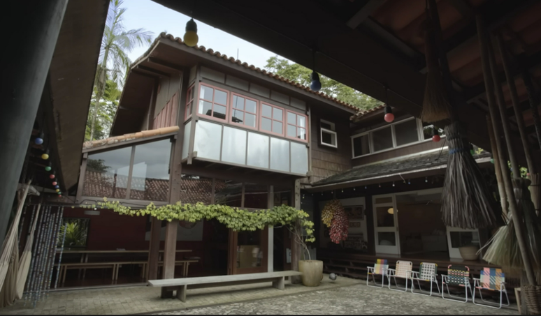 Parte interna da mans&atilde;o de Regina Cas&eacute;