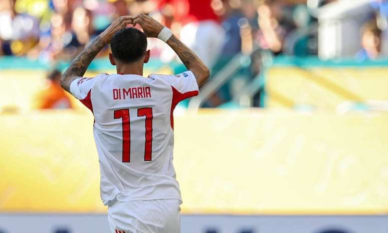 Di María marcou pelo Benfica –