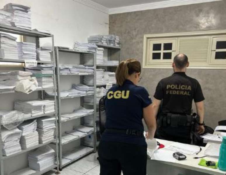 Operação da PF mira em esquema de R$ 662 milhões envolvendo prefeituras de PE