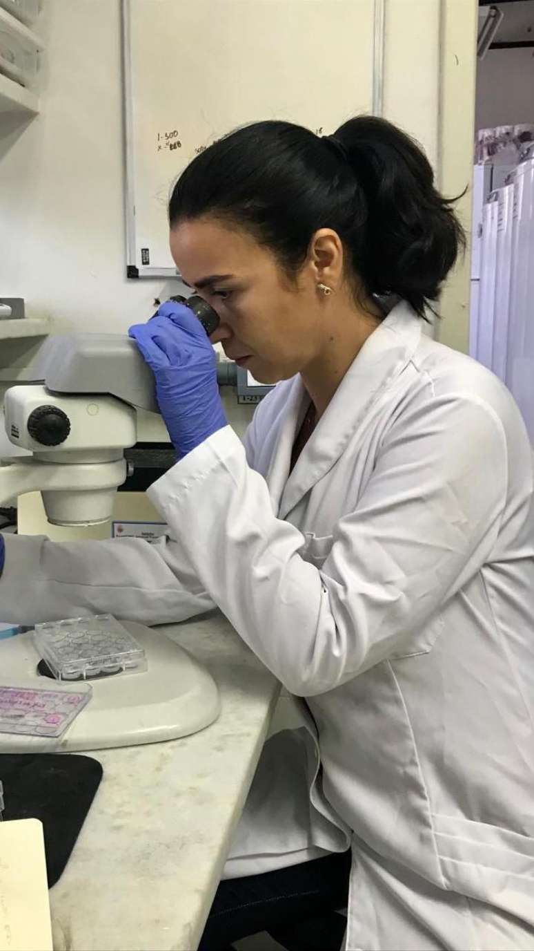 Patrícia Garcez (foto) passou a estudar os cofatores por trás do boom de SCZ no Brasil