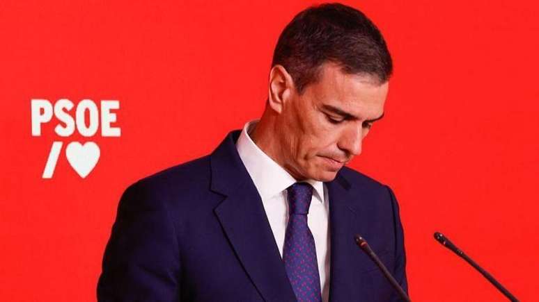 Sánchez pediu desculpas ao povo da Espanha e aos eleitores do Partido Socialista Operário Espanhol (PSOE)