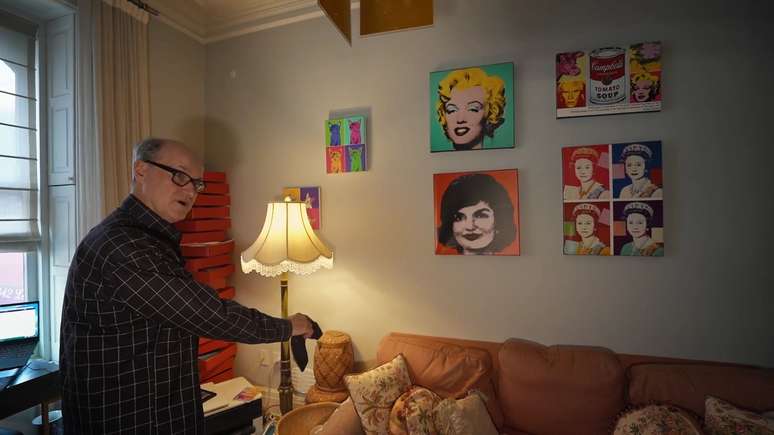 'Sem a fam&iacute;lia, o mundo nunca o conheceria', afirma diretor de document&aacute;rio sobre Andy Warhol (Divulga&ccedil;&atilde;o/Autoral Filmes)