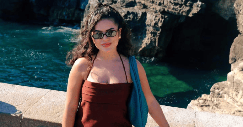 Maísa Silva compartilha fotos de viagem a Portugal