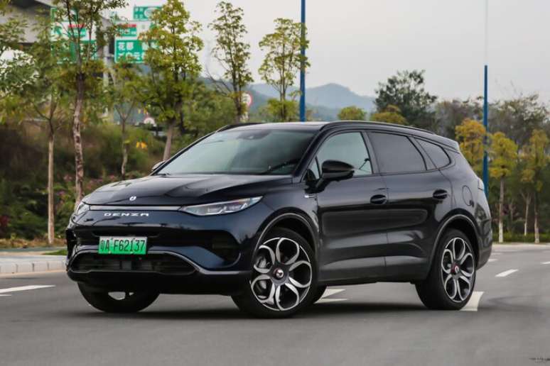 Denza X é baseado no SUV Tan e foi vendido pela marca chinesa entre 2019 e 2021