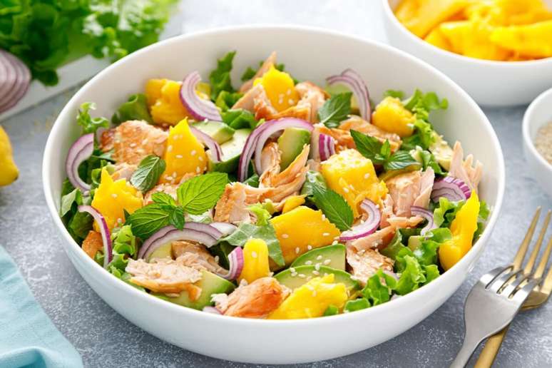 Salmon salad with mango and avocado Salmon salad with mango and avocado