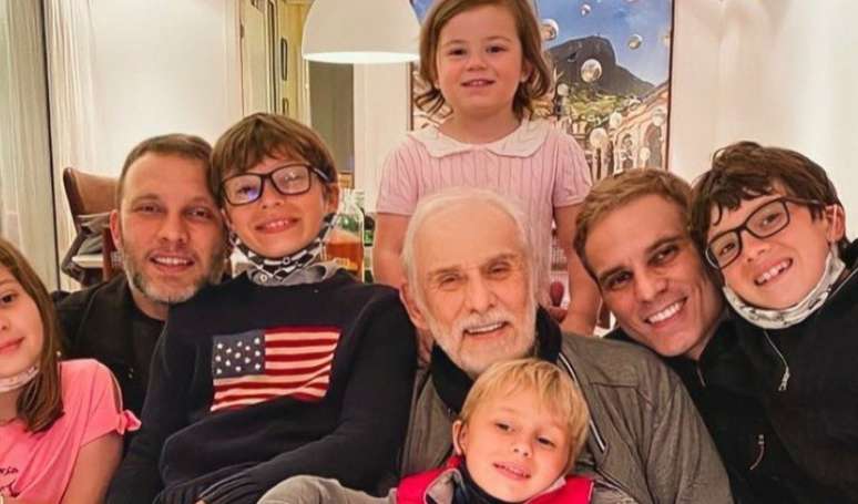 Francisco Cuoco teve três filhos: ator da Globo mostrava família com discrição nas redes sociais.