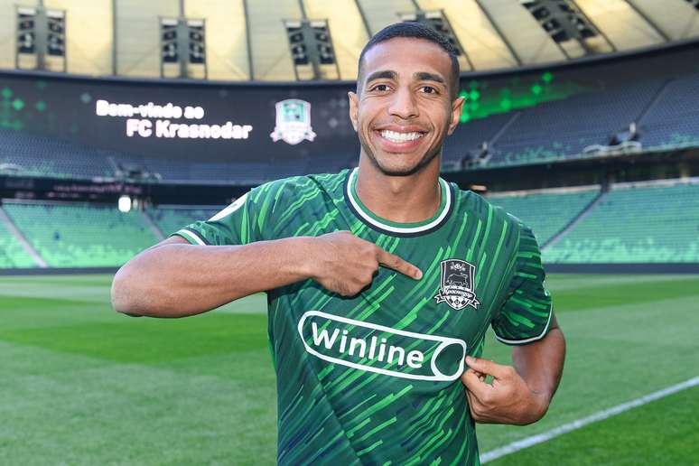 Ex-Botafogo, Victor Sá é alvo do Vasco Gama para a janela de transferência do meio do ano – Divulgação/Krasnodar