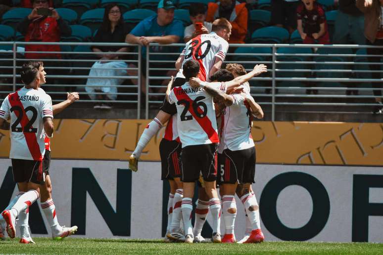 Gigante sul-americano venceu na estreia de forma bem tranquila &ndash;