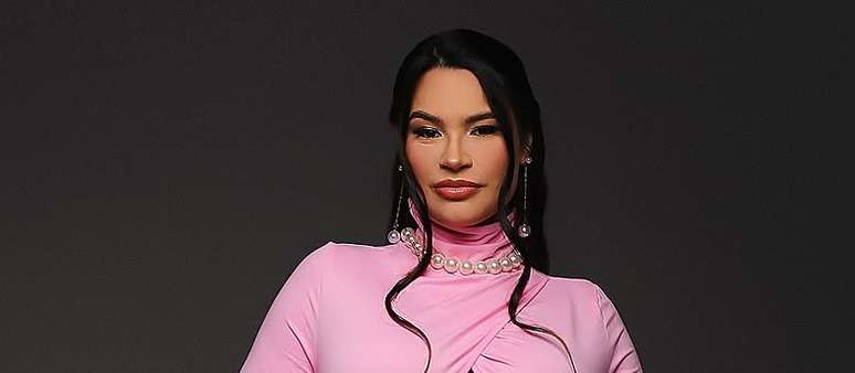 Raissa Barbosa chora após pai de seu filho rejeitar convite para o conhecer: 'Não merecia'  