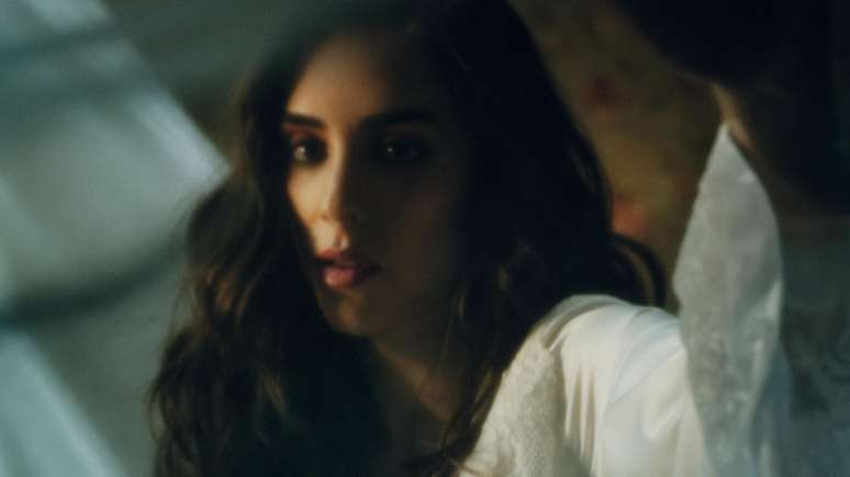 A cantora LARA