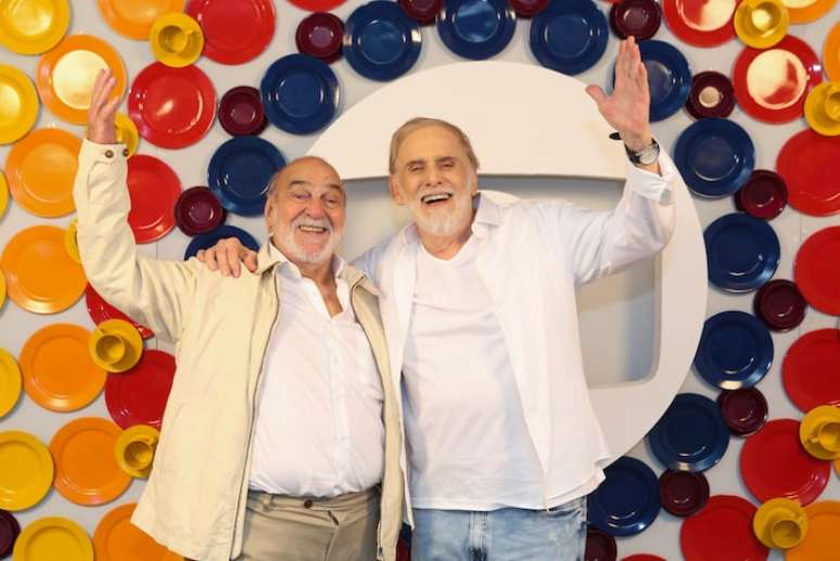Lima Duarte e Francisco Cuoco durante gravações de mensagem de fim de ano na Globo.