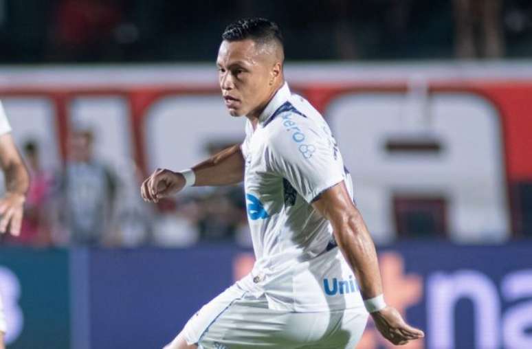 Lucas Uebel / Grêmio - Legenda: Marlon, lateral do Grêmio