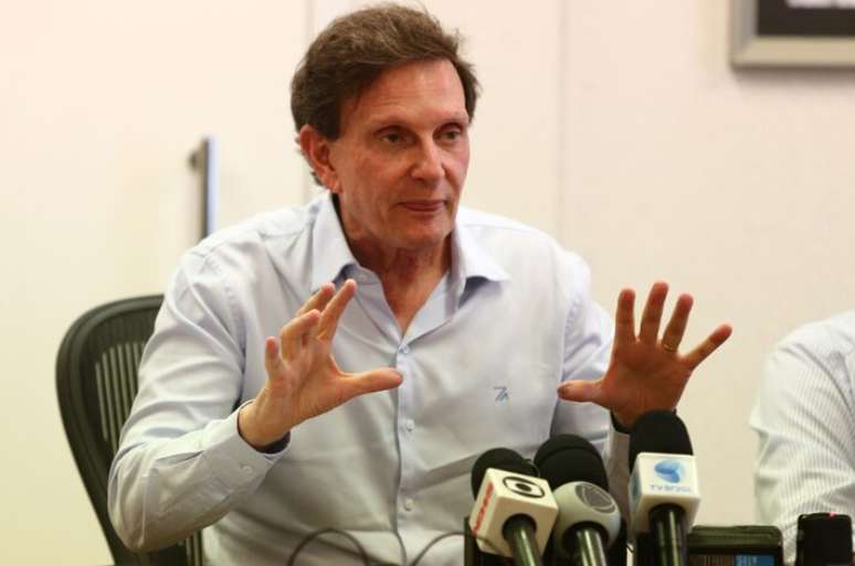 Marcelo Crivella seria um dos deputados federais que iria para zona de guerra.