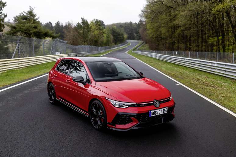 Novo Volkswagen Golf GTI Edition 50
