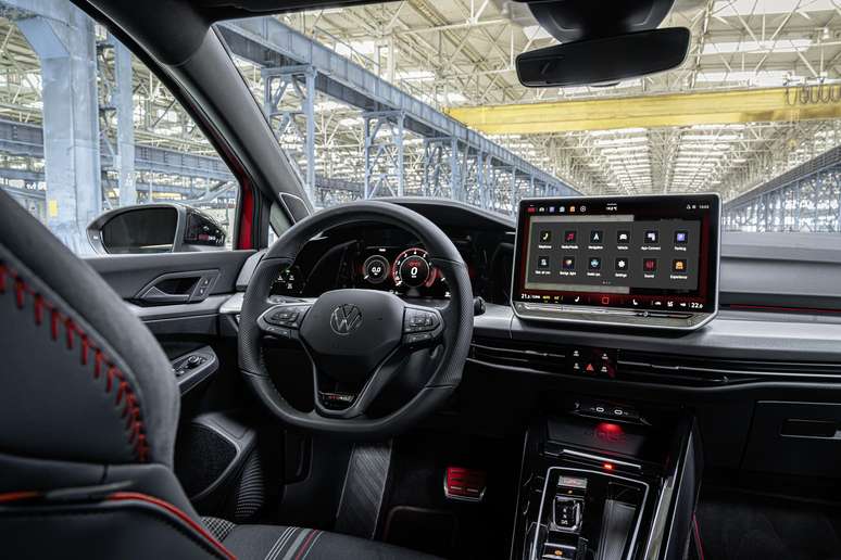 Novo Volkswagen Golf GTI Edition 50