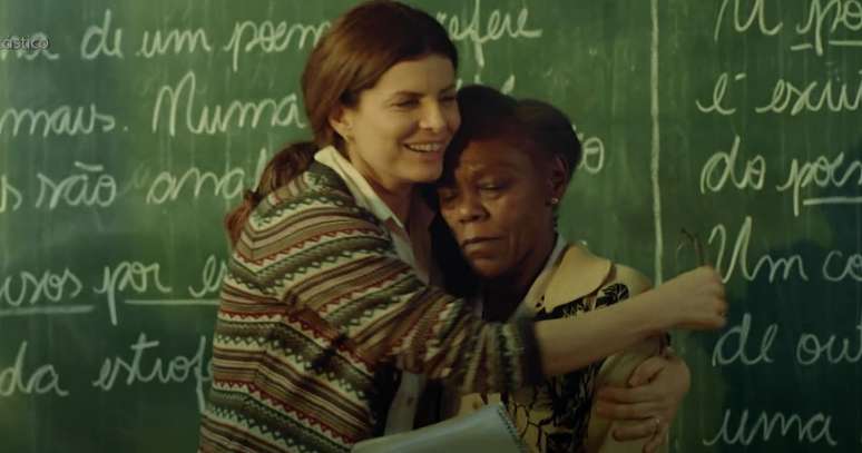A professora Lúcia e a aluna Jurema representaram a relevância do apoio entre mulheres