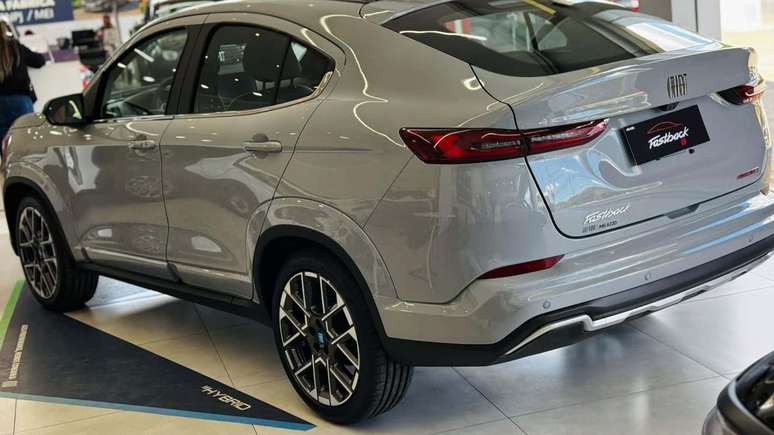 Novo Fiat Fastback 2026 j&aacute; est&aacute; nas concession&aacute;rias