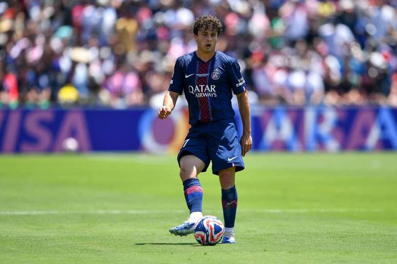 João Neves (PSG) durante jogo contra o Atlético de Madrid, no dia 15.06.2025 