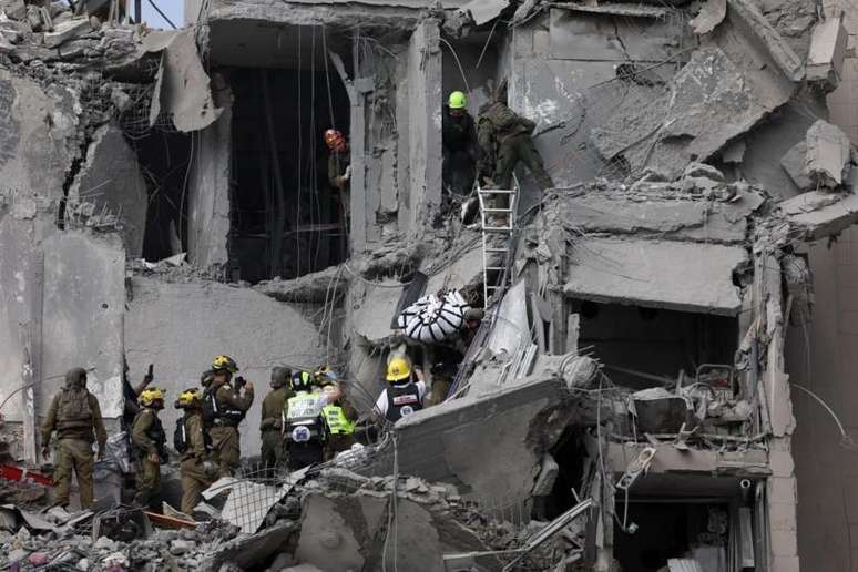 Israel disse ter sido atacado por Irã nesta terça (24/6) e prometeu reagir, colocando em dúvida o esforço de cessar-fogo