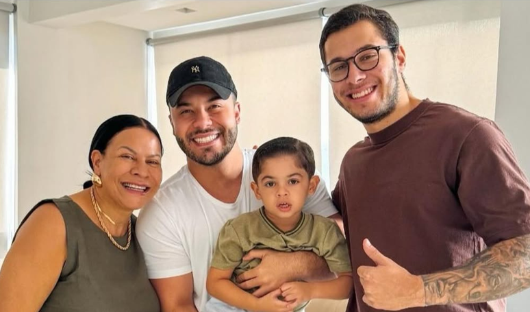 Após massacrar Maiara e Maraisa, irmão de Marília Mendonça se posiciona em treta da mãe com Murilo Huff.