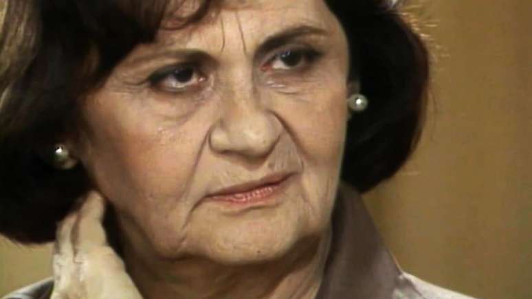 Dona Guiomar (Laura Cardoso) em 'A Viagem'