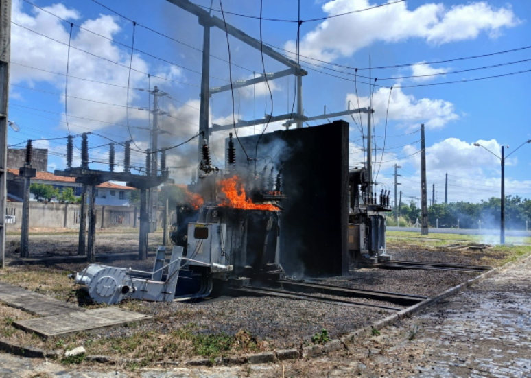 Subestação pegou fogo na manhã desta quarta-feira, 25