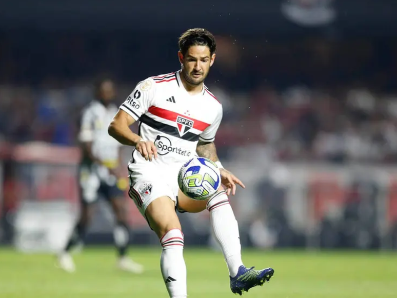 Alexandre Pato will finance the return of Julian Marins’ body to Brazil Alexandre Pato will finance the return of Julian Marins’ body to Brazil