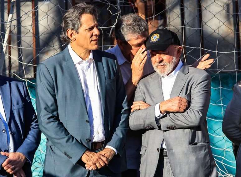 Lula criticizes the absence of Tarcisio in an event at the Moinho Favela in SP: “He was invited and did not come” Lula criticizes the absence of Tarcisio in an event at the Moinho Favela in SP: “He was invited and did not come”