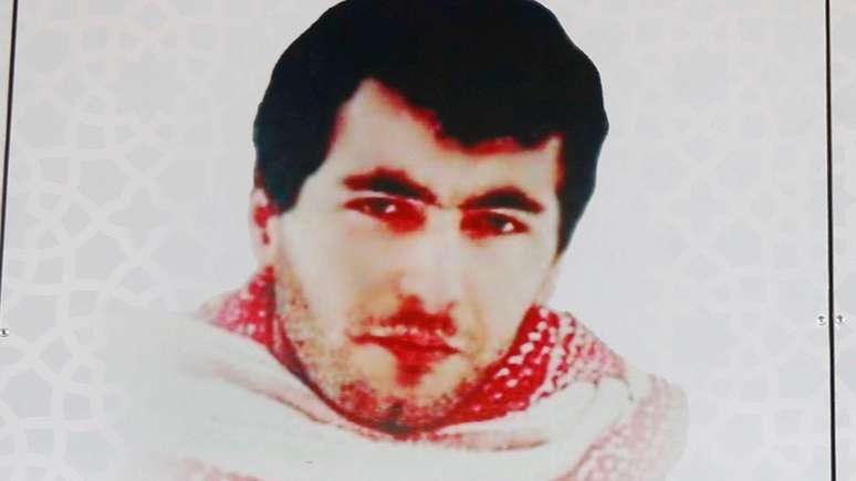 A imagen de Yahya Ayyash aparece em cartazes como s&iacute;mbolo da causa palestina