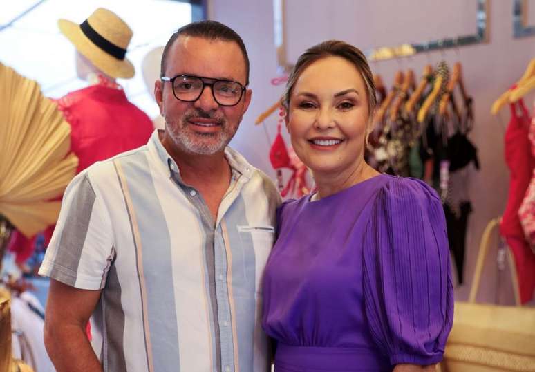 Edilson Divino Barbosa e a esposa. Família se estabeleceu com a fábrica de lingerie e mudou de patamar econômico.