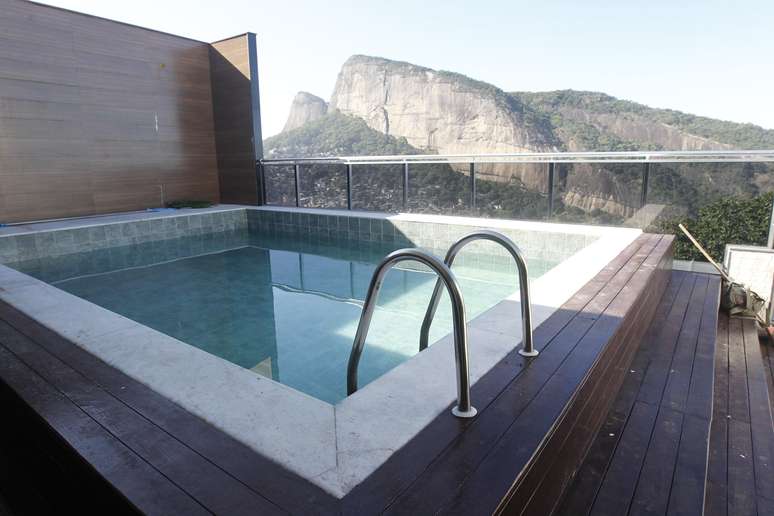 Imagens do ‘rooftop do tráfico', na Rocinha